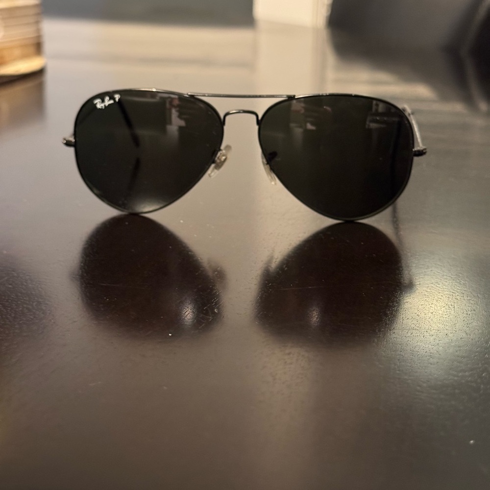 Ray-Ban Black Aviator Sunglasses